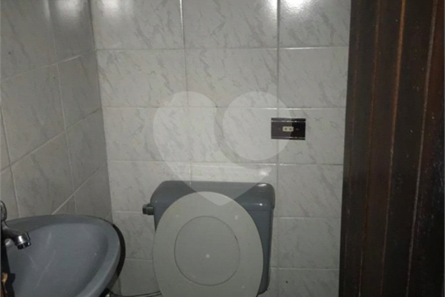Sobrado à venda com 3 quartos em Tremembé, São Paulo, SP