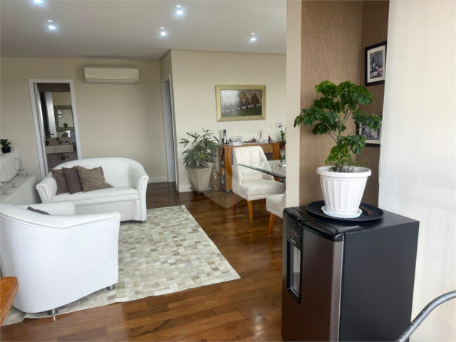 Apartamento à venda com 3 suítes em Morumbi, São Paulo, SP