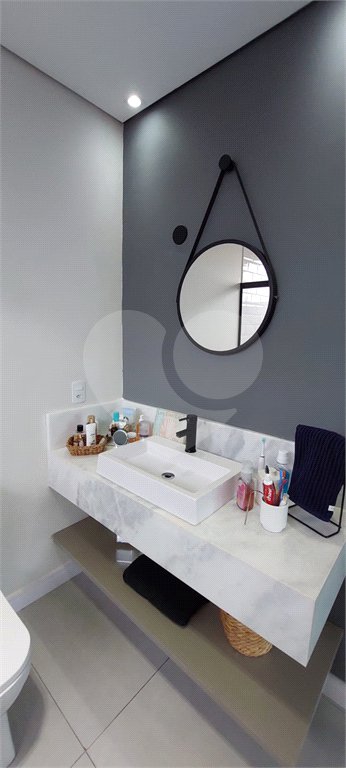 Casa à venda ou para alugar com 4 suítes no condomínio Figueira Garden, Atibaia - SP