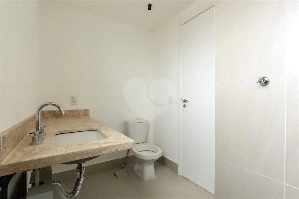 Apartamento à venda com 3 suítes em Jardim Dom Bosco, São Paulo, SP