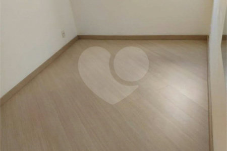 Apartamento à venda ou para alugar com 3 quartos em Vila Eldízia, Santo André, SP