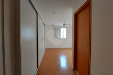 Apartamento à venda com 3 quartos, sendo 2 suítes, em Vila Leopoldina, São Paulo, SP