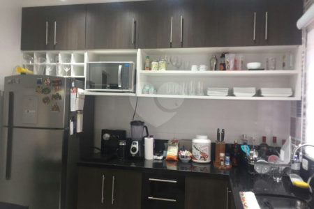 Sobrado à venda com 2 quartos em Santana, São Paulo, SP