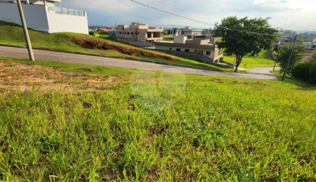 Terreno à venda no condomínio Santa Isabel I, Louveira - SP