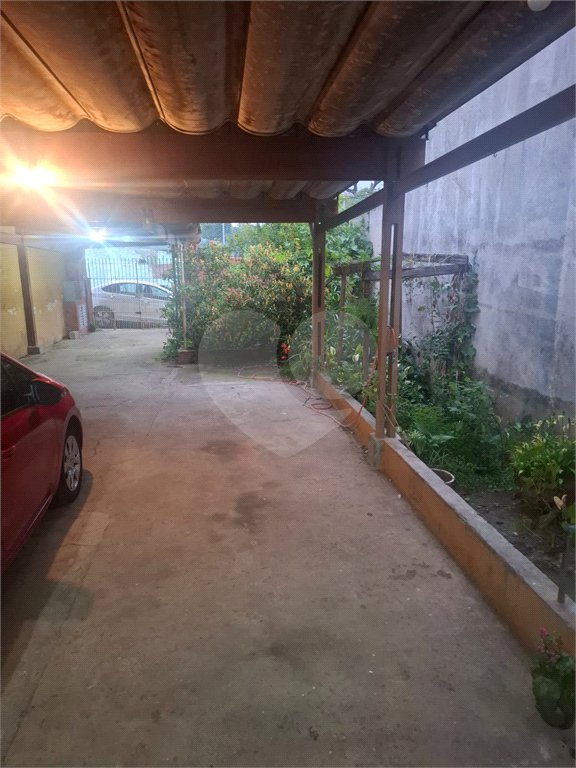 Casa à venda com 2 quartos em Vila Nivi, São Paulo, SP
