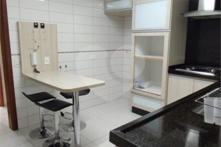 Sobrado à venda com 3 suítes em Água Fria, São Paulo, SP