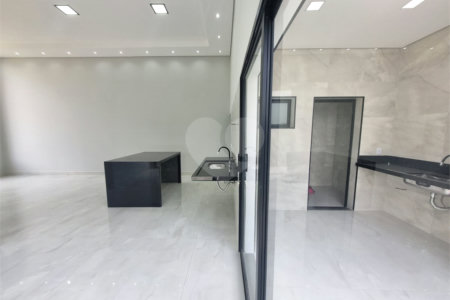 Casa à venda com 3 quartos, sendo 1 suíte,  no condomínio Reserva Ipanema I, Sorocaba - SP