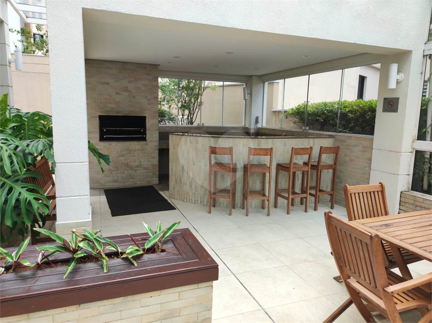 Apartamento à venda com 2 quartos, sendo 1 suíte,  em Santana, São Paulo, SP