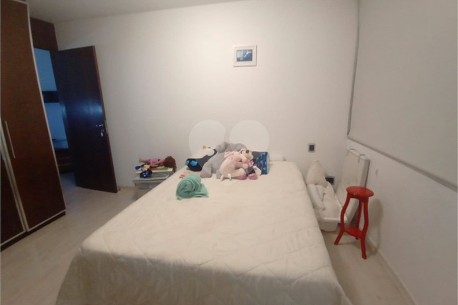 Sobrado à venda com 5 suítes em Santana, São Paulo, SP