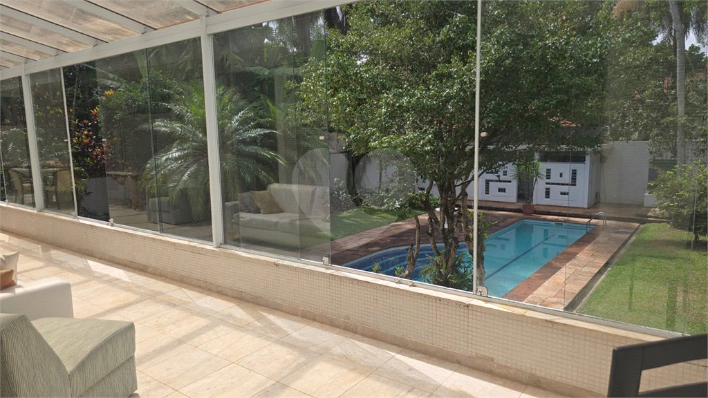 Casa à venda com 4 suítes em Santo Amaro, São Paulo, SP