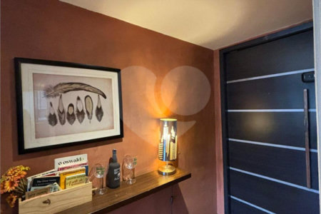 Apartamento à venda com 3 quartos, sendo 1 suíte,  em Jardim Paulista, São Paulo, SP