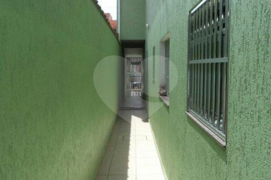 Sobrado à venda com 4 quartos, sendo 1 suíte,  em Parque Edu Chaves, São Paulo, SP
