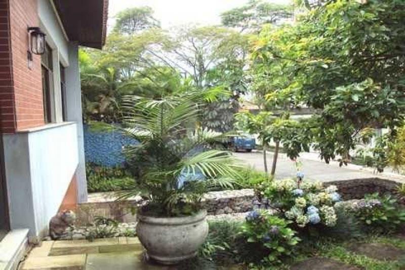 Casa Térrea à venda com 3 quartos, sendo 1 suíte, em Jardim Marajoara, São Paulo, SP