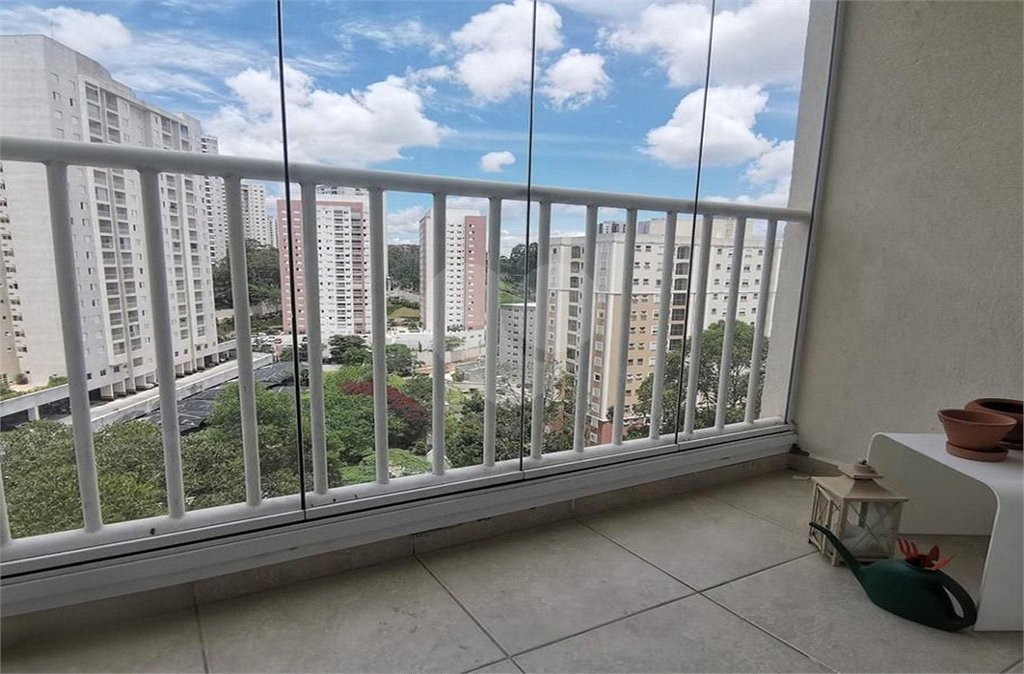 Apartamento à venda com 2 quartos em Parque Reboucas, São Paulo, SP
