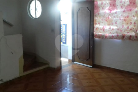 Sobrado à venda com 2 quartos em Santana, São Paulo, SP