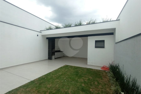 Casa à venda com 3 quartos, sendo 2 suítes, no condomínio Vila Rica, Indaiatuba - SP