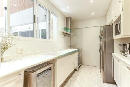Apartamento à venda com 4 suítes em Jardim Fonte do Morumbi, São Paulo, SP