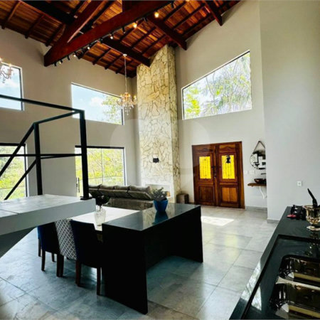 Casa à venda com 4 suítes no condomínio Associação Portal Ouro Verde, Atibaia - SP