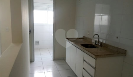 Casa à venda com 3 quartos, sendo 1 suíte,  em Parque Edu Chaves, São Paulo, SP