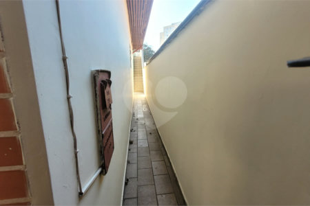 Casa Térrea à venda com 2 quartos em Interlagos, São Paulo, SP