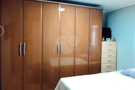 Casa Térrea à venda com 4 quartos em Jardim Santa Lúcia, Campinas, SP