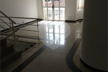 Sobrado à venda com 3 suítes em Santana, São Paulo, SP