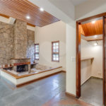 Casa à venda com 5 quartos, sendo 3 suítes, no condomínio Granja do Morumbi, São Paulo - SP
