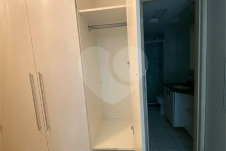 Apartamento à venda com 3 quartos, sendo 1 suíte, em Campo Grande, Rio de Janeiro, RJ