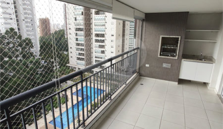 Apartamento à venda ou para alugar com 3 quartos, sendo 1 suíte, em Parque Reboucas, São Paulo, SP