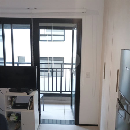 Studio mobiliado para venda na Vila Mariana