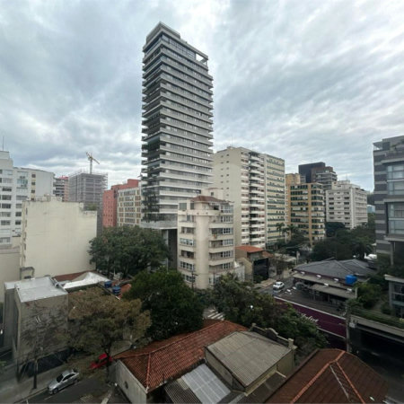 Apartamento à venda com 2 quartos, sendo 1 suíte,  em Cerqueira César, São Paulo, SP