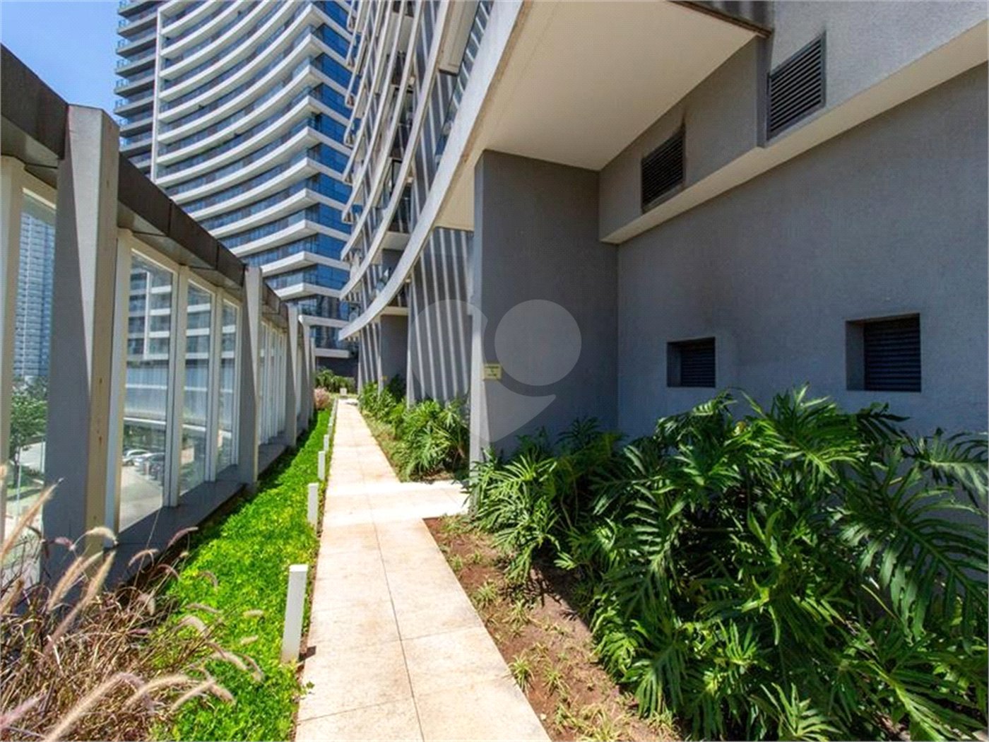 Apartamento à venda ou para alugar com 2 quartos, sendo 1 suíte, em Água Branca, São Paulo, SP