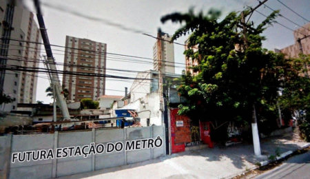 Sobrado à venda ou para alugar com 3 quartos em Santo Amaro, São Paulo, SP