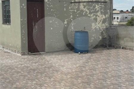 Sobrado à venda com 8 quartos em Jardim São Luís, São Paulo, SP