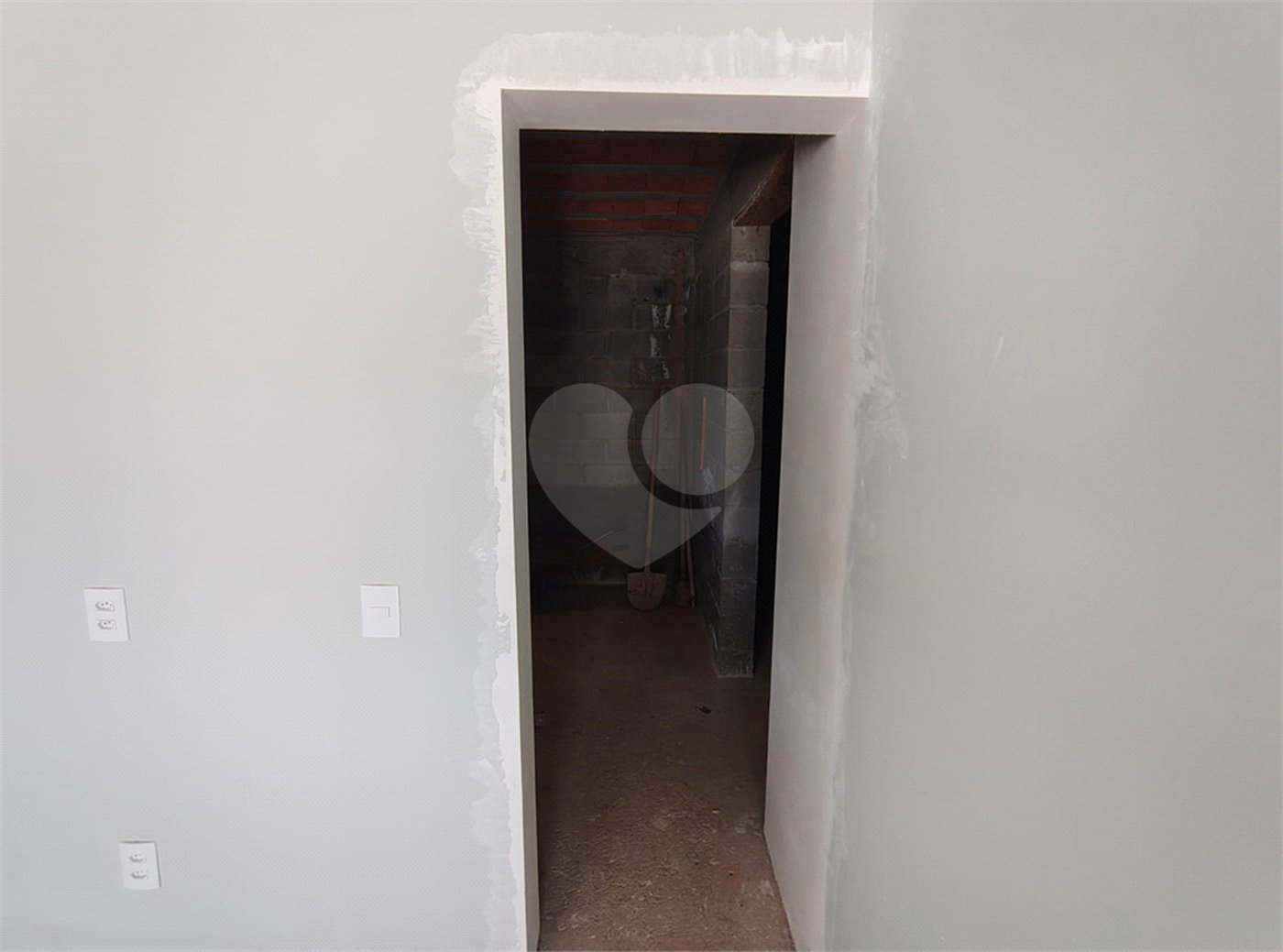 Casa à venda com 4 quartos, sendo 3 suítes,  no condomínio Villa Verde, Jundiaí - SP