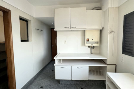 Cobertura à venda ou para alugar com 5 quartos, sendo 4 suítes, em Santo Amaro, São Paulo, SP