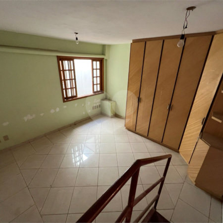 Casa à venda com 3 quartos, sendo 1 suíte, em Vila Vianelo, Jundiaí, SP