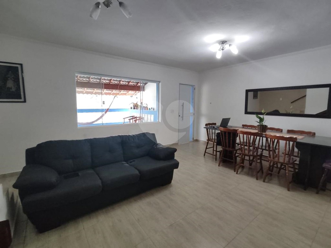 Sobrado à venda com 3 quartos, sendo 1 suíte, em Jardim Alvinópolis, Atibaia, SP