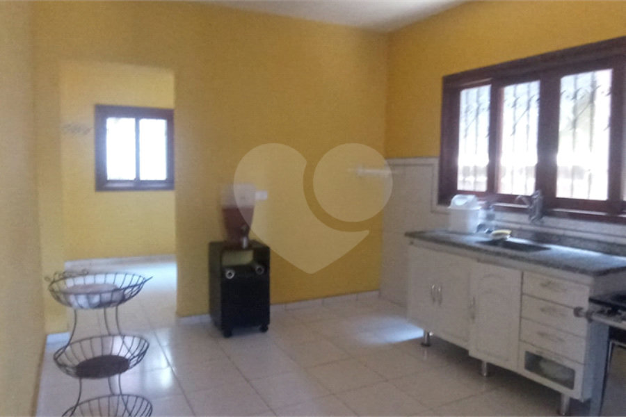 Casa à venda com 5 quartos, sendo 1 suíte, em Roseira, Mairiporã, SP