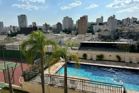 Apartamento à venda com 3 quartos, sendo 1 suíte, em Vila Monumento, São Paulo, SP