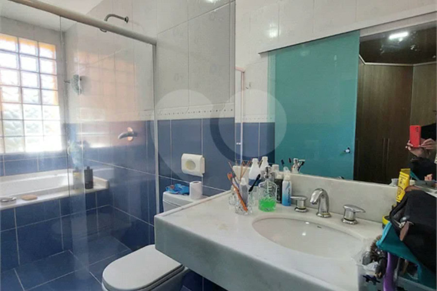 Sobrado à venda com 3 quartos, sendo 1 suíte, em Jaraguá, São Paulo, SP