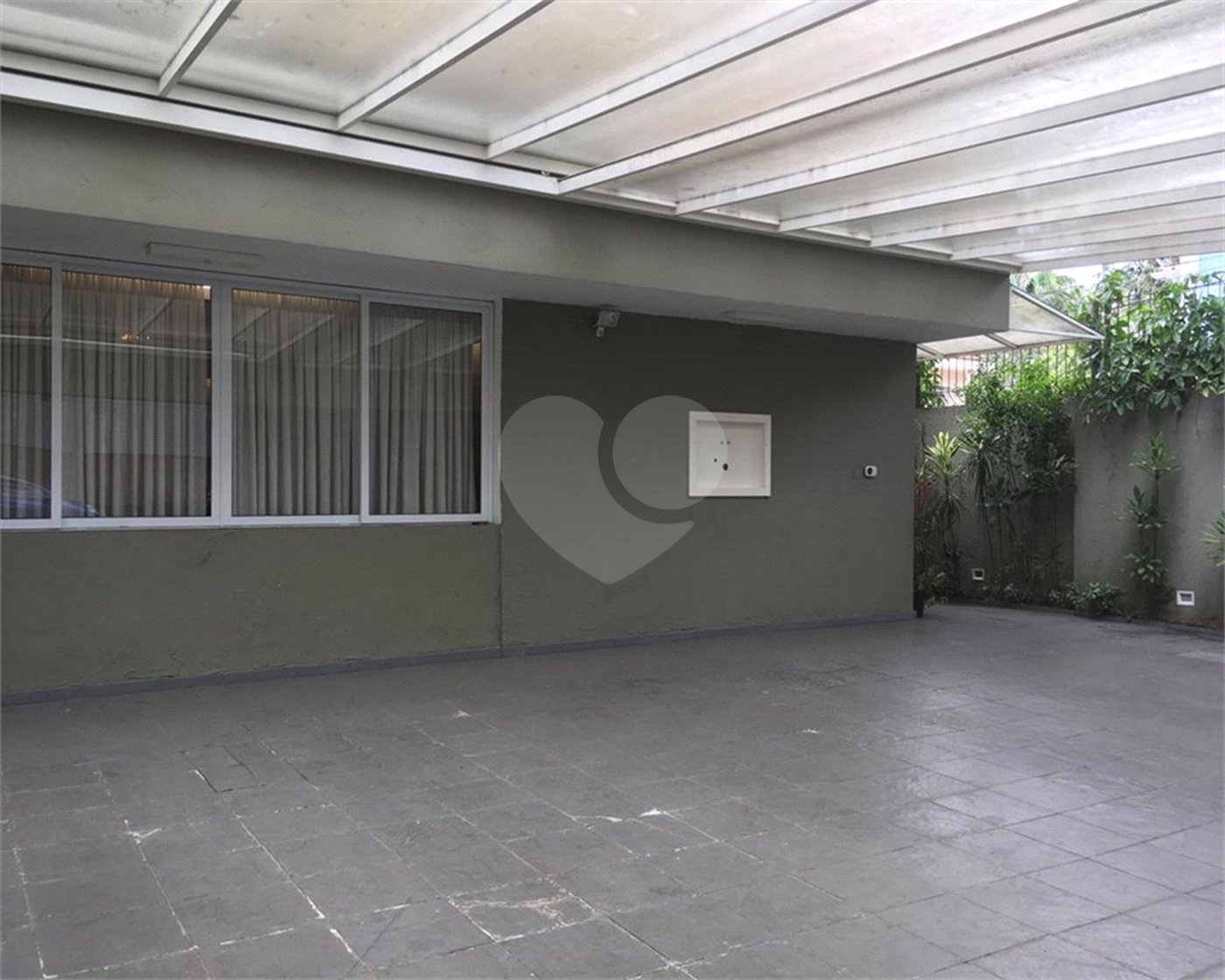Sobrado à venda com 4 quartos, sendo 3 suítes, em Brooklin, São Paulo, SP