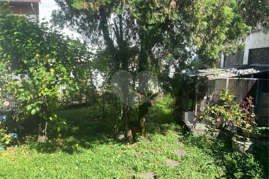 Sobrado à venda com 3 quartos, sendo 1 suíte, em Tremembé, São Paulo, SP