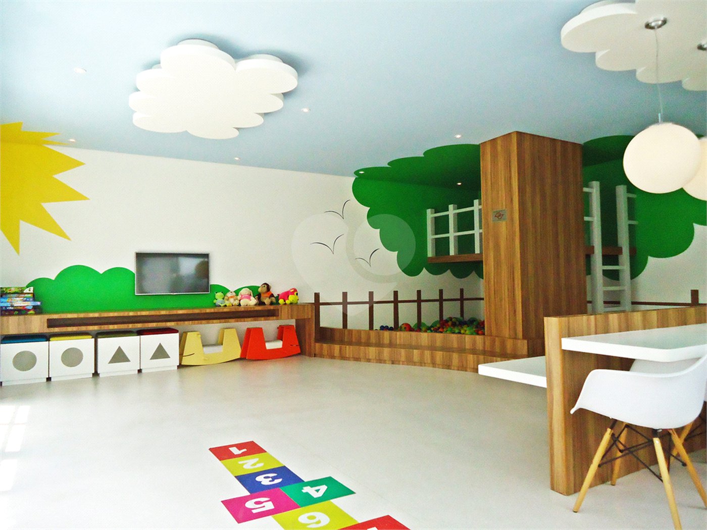 Apartamento à venda com 3 suítes em Santa Teresinha, São Paulo, SP