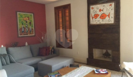 Casa à venda com 4 suítes no condomínio São Joaquim, Vinhedo - SP