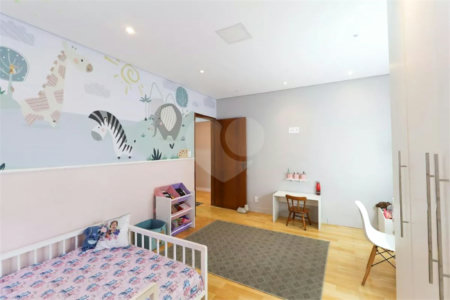 Casa à venda com 3 quartos, sendo 1 suíte, em Vila Maria Alta, São Paulo, SP