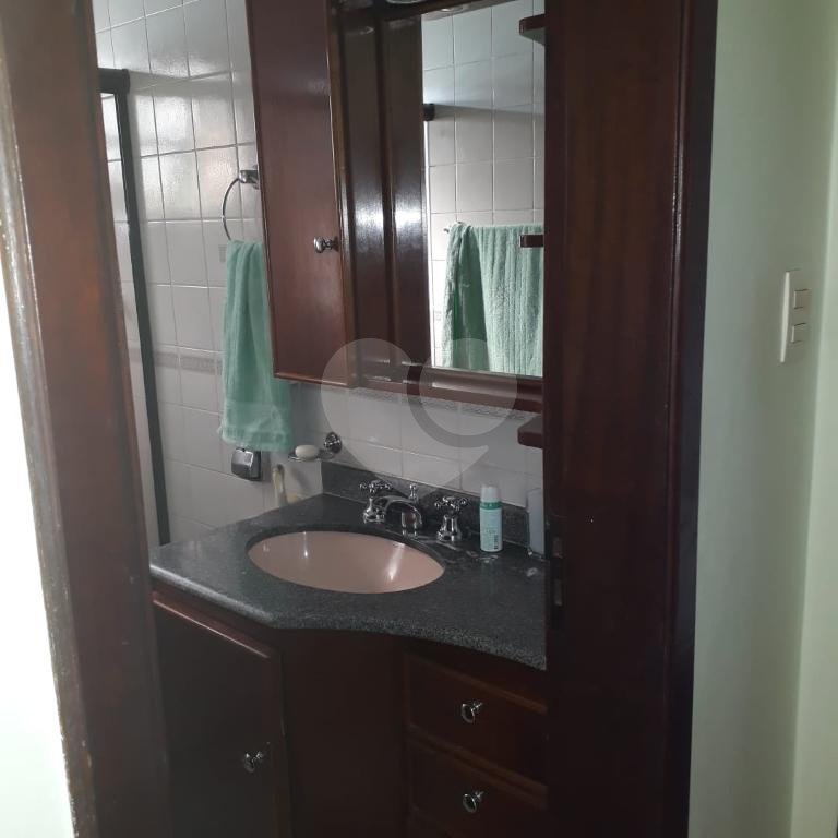 Sobrado à venda com 3 suítes em Santa Teresinha, São Paulo, SP