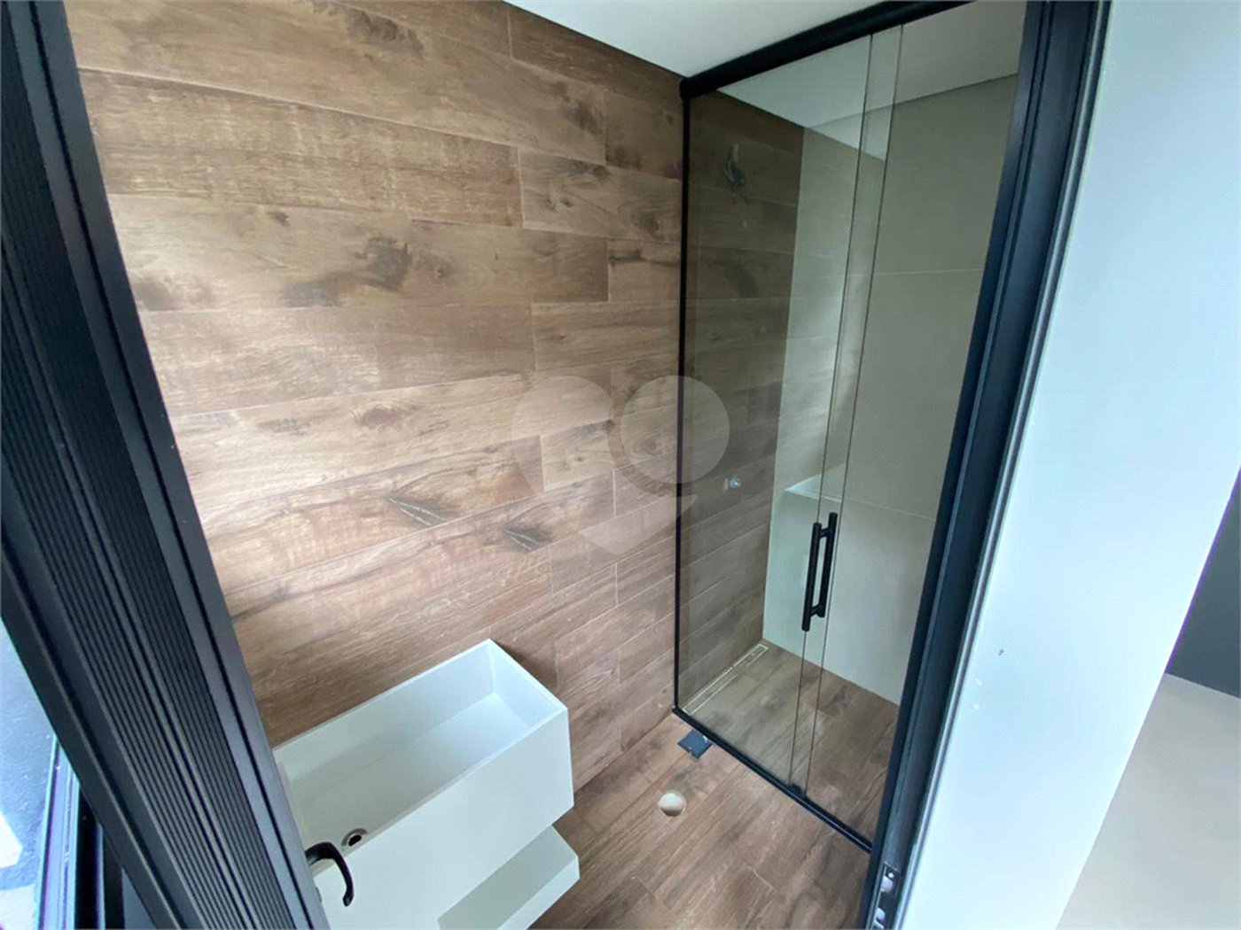 Casa à venda com 3 suítes no condomínio Reserva Granja Anita, Mogi das Cruzes - SP