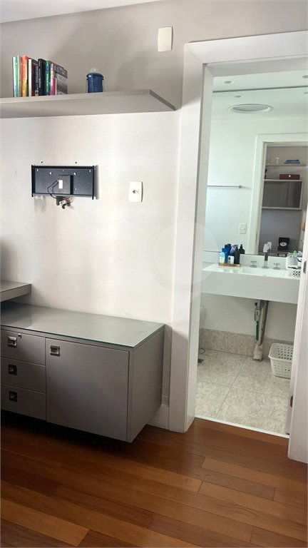 Apartamento à venda com 3 suítes em Água Branca, São Paulo, SP