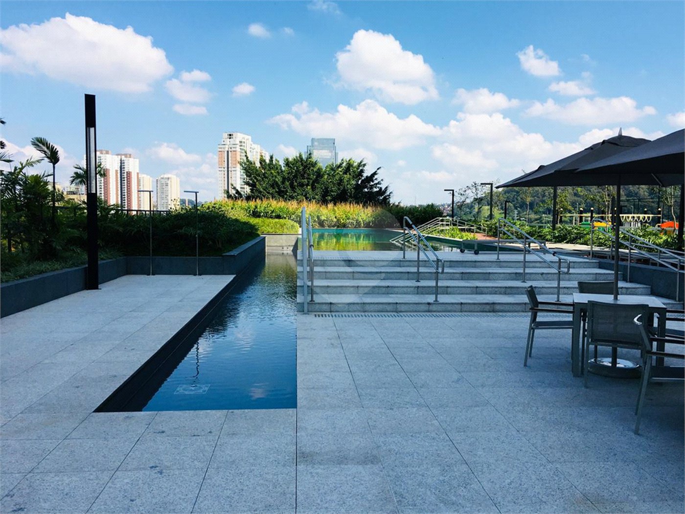 Apartamento à venda com 1 suíte em Chácara Santo Antônio, São Paulo, SP